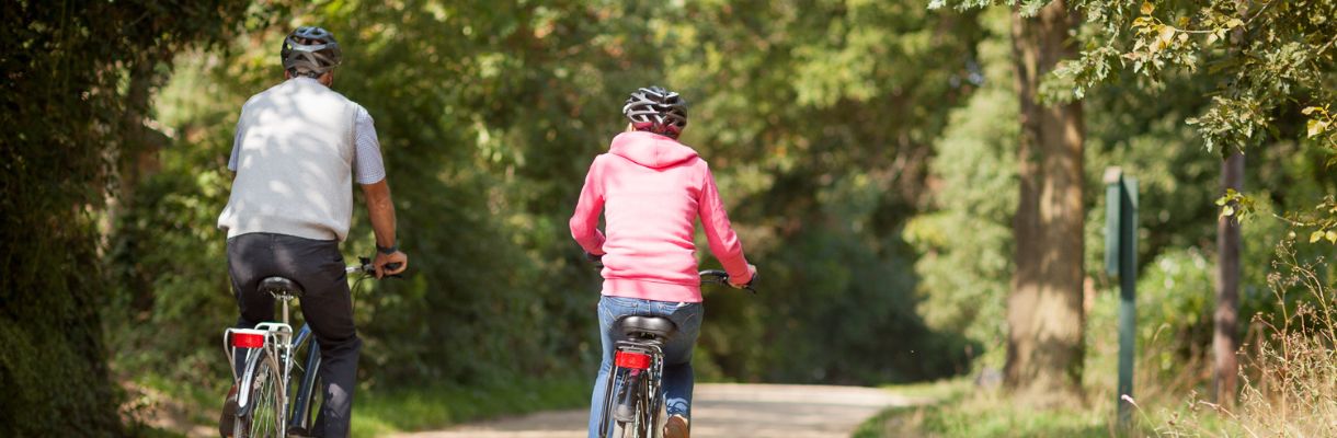 Couple cycling on the Isle of Wight